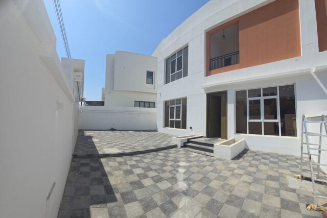 8 Bedroom Villa for Rent | Madinat Sultan Qaboos | PPV334